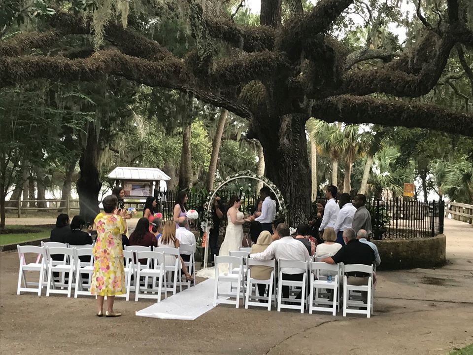 White Resin Chairs photo 4