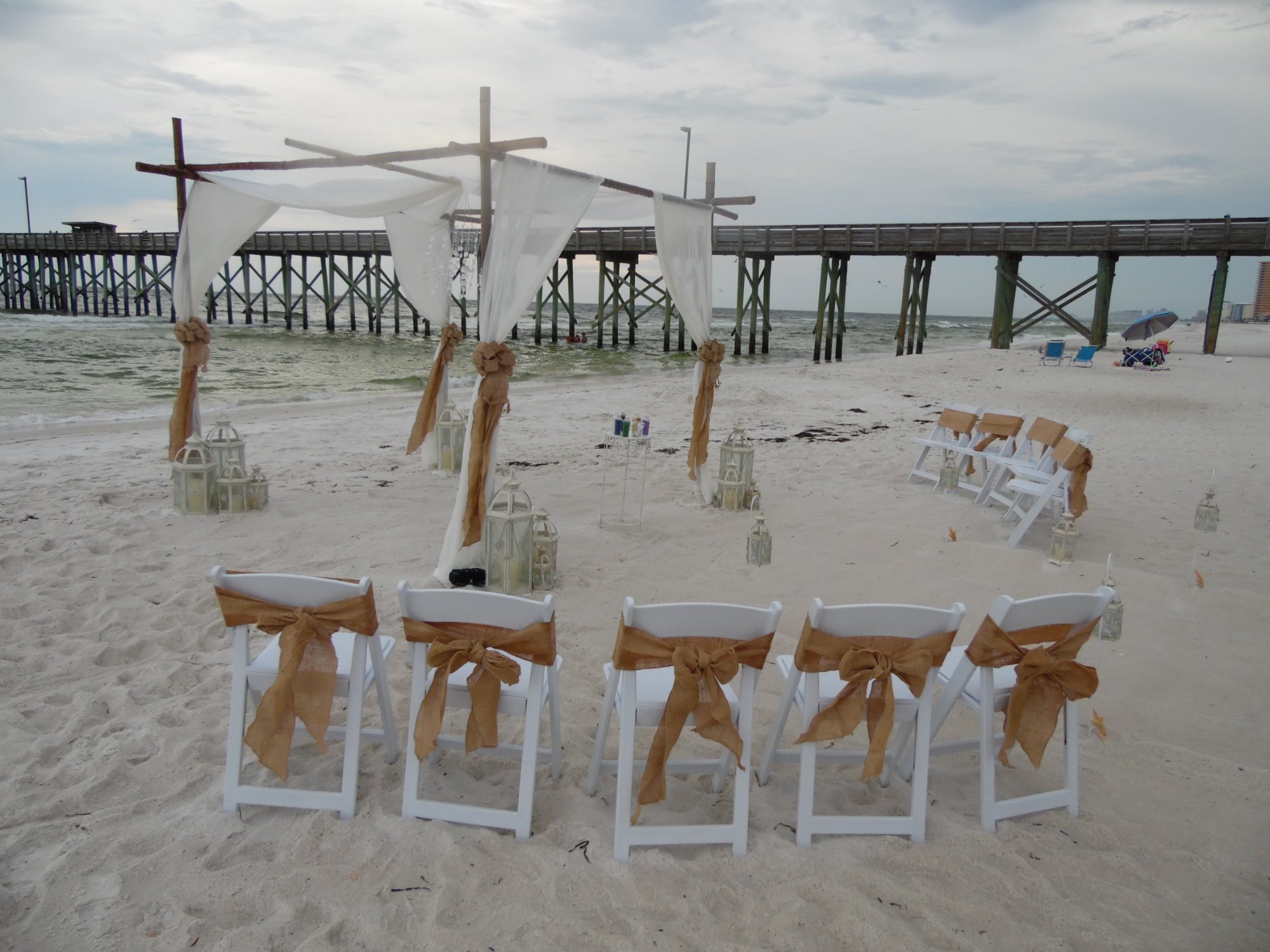 Chairs Burlap Pier